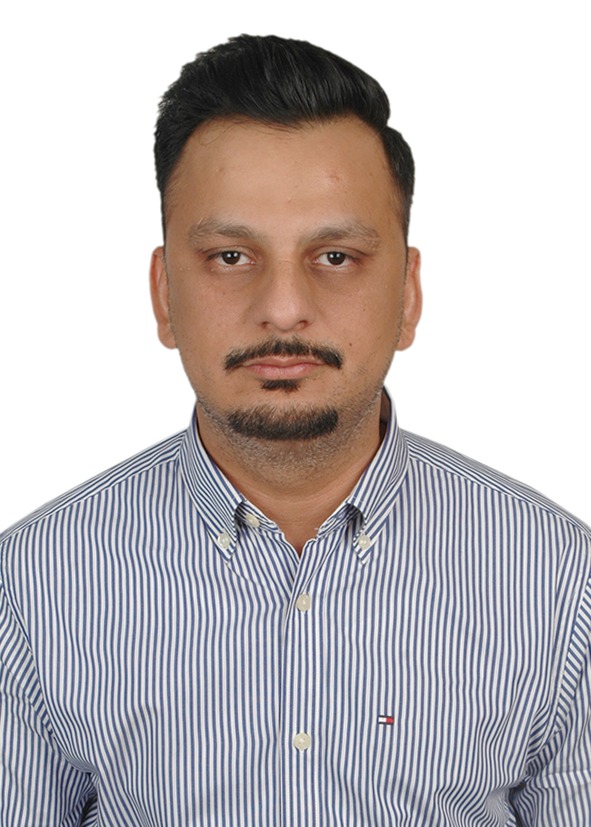 University economics tutor in dubai